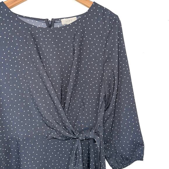 NWT Loft Outlet Grey & White Polka Dot Faux Wrap Mini Dress Size 10 - Picture 2 of 12